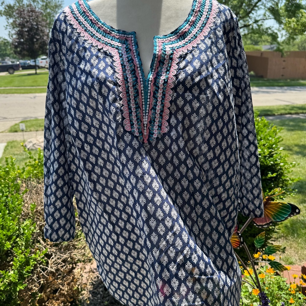 Talbots Blue and Pink Embroidered Tunic 3/4 Sleeve - Picture 3 of 10